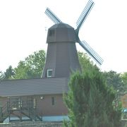 チューリップ公園の向かいに、屯田歴史館があった