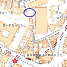 青丸が三年坂の位置です。赤星は、ロシア大使館の位置です。