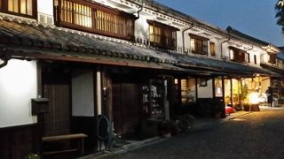 夕暮れの美観地区は絵になります。