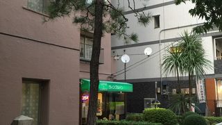 マンションドミール堂島前の石碑