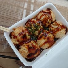 飛騨牛入りのタコ焼きです。