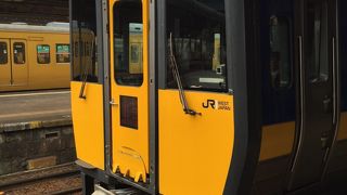 素朴な地方特急もまた良し