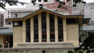 レトロでお洒落な建造物