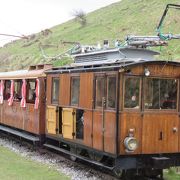 地元の人お勧めのラリュヌ山・・・登山列車で車窓を楽しみながら、どうぞ！