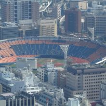 浜スタも見えます。