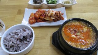 庶民的な韓国食堂