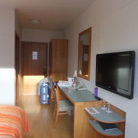 左奥はバスルーム