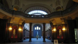 比較的落ち着いてる