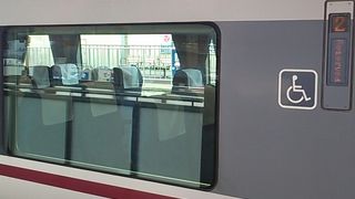 京都と宮津・天橋立間を直通運転する特急