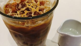 オシャレなカフェ