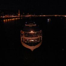 ドナウ川クルーズの船