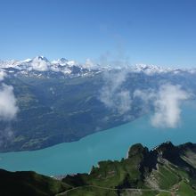 全景を見渡すならロートホルンからが一番。