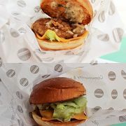 ハンバーガーよりハンバーグで食してみたいパテでした・・・