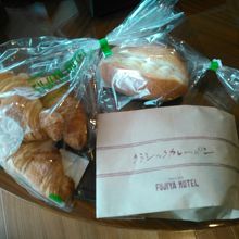 カレーパンはパン部分がおいしい