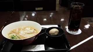 バンコクのラーメンにしてはまあまあ？