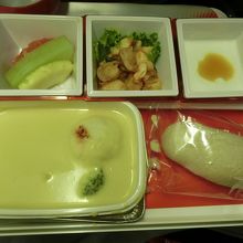 朝食ではなく軽食でした。