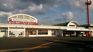 こじんまりとした空港です