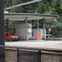 ラクラクトンネル越え。