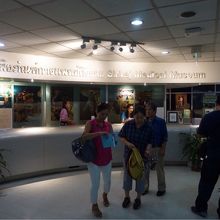 受付。荷物は全てロッカーに入れます。