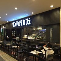 ロビー前にあります