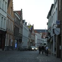 マルクト広場からホテルへ向かう道です。