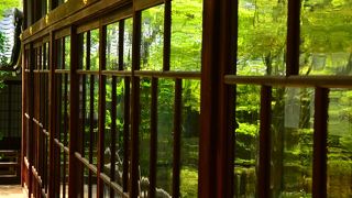 みかえりの阿弥陀様