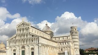 芝生の上で一休み