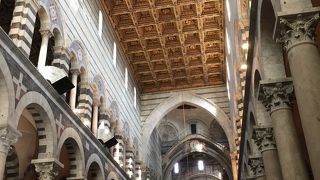 斜塔とセットで