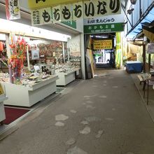 表参道と店並み