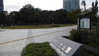 東京タワーが見える公園