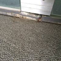 浴室扉下部の腐食