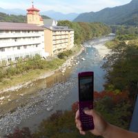 川沿いの部屋からの眺望。