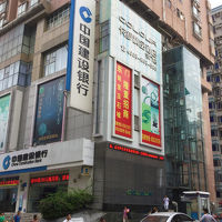 ホテルはビルの４階にある