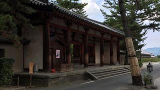 世界遺産です。華やかさは有りませんが、落ち着きます。