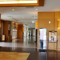 ロビーから温泉に続く通路です。