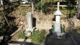 助さん（佐々宗淳）の墓