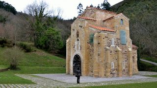 オビエドのアストゥリアス建築