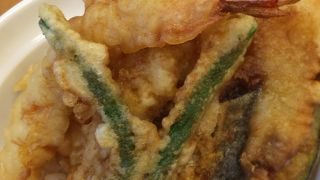 490円の天丼は、コストパフォーマンス抜群！