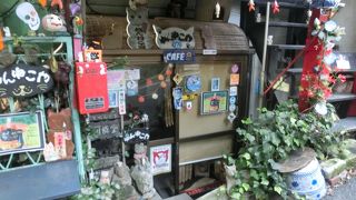 ？？？な店のたたずまい