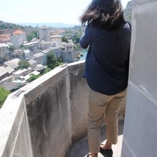 尖塔を登り切ると！