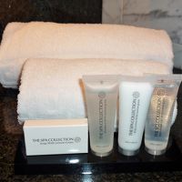 シャンプー　ボディソープ　ボディミルク　シャワーキャップ　タ