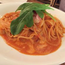 トマト系パスタ