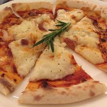 チーズピザ