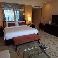 キングサイズベッドのお部屋です