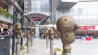 藤子・F・不二雄さんは富山県高岡市のご出身です