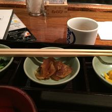 真ん中は守口漬・・だったかな？