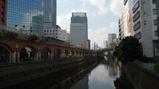 やはりあの歌が聞こえてきます。。