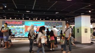 混んでるけど、無料で楽しめる。