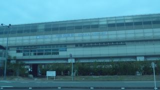 多くの飛行機が発着していました