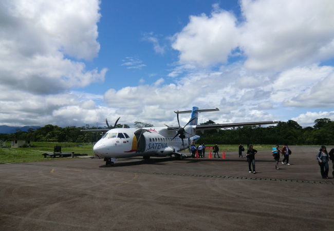 ブエナベントゥラ空港 (BUN)